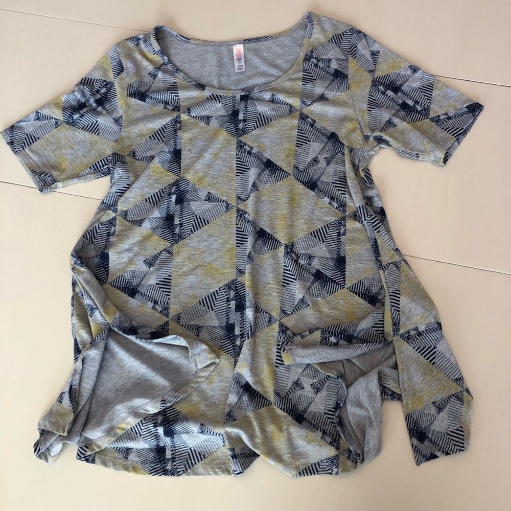 Lularoe Perfect Tee